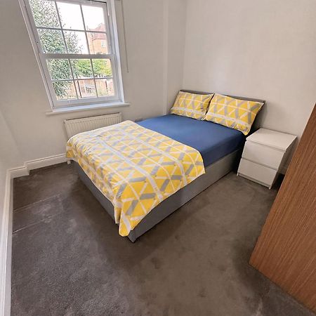 Double Bedroom In Clapham London Bagian luar foto